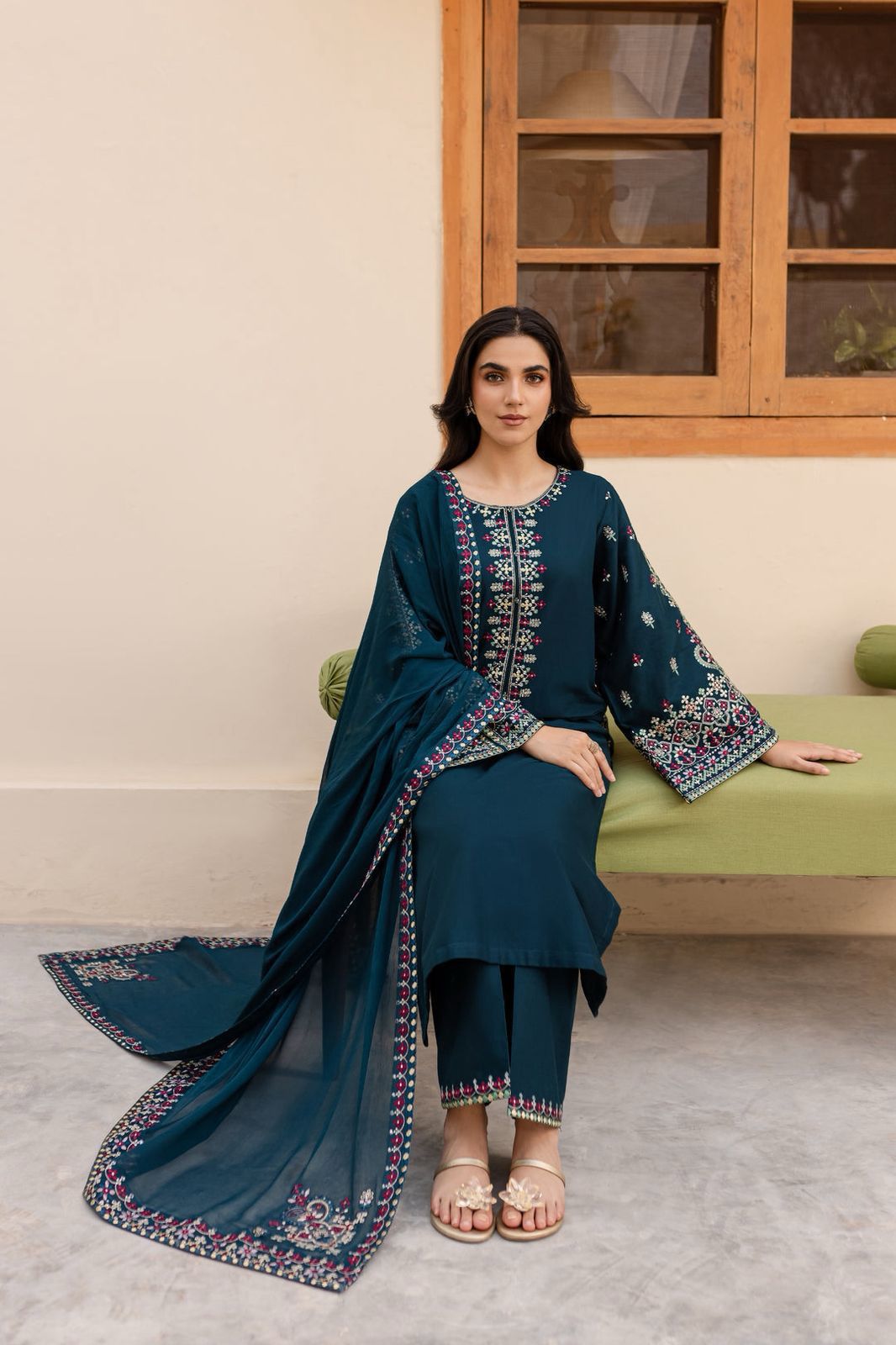 Mix Brands Lawn 3pc Embroidered #8