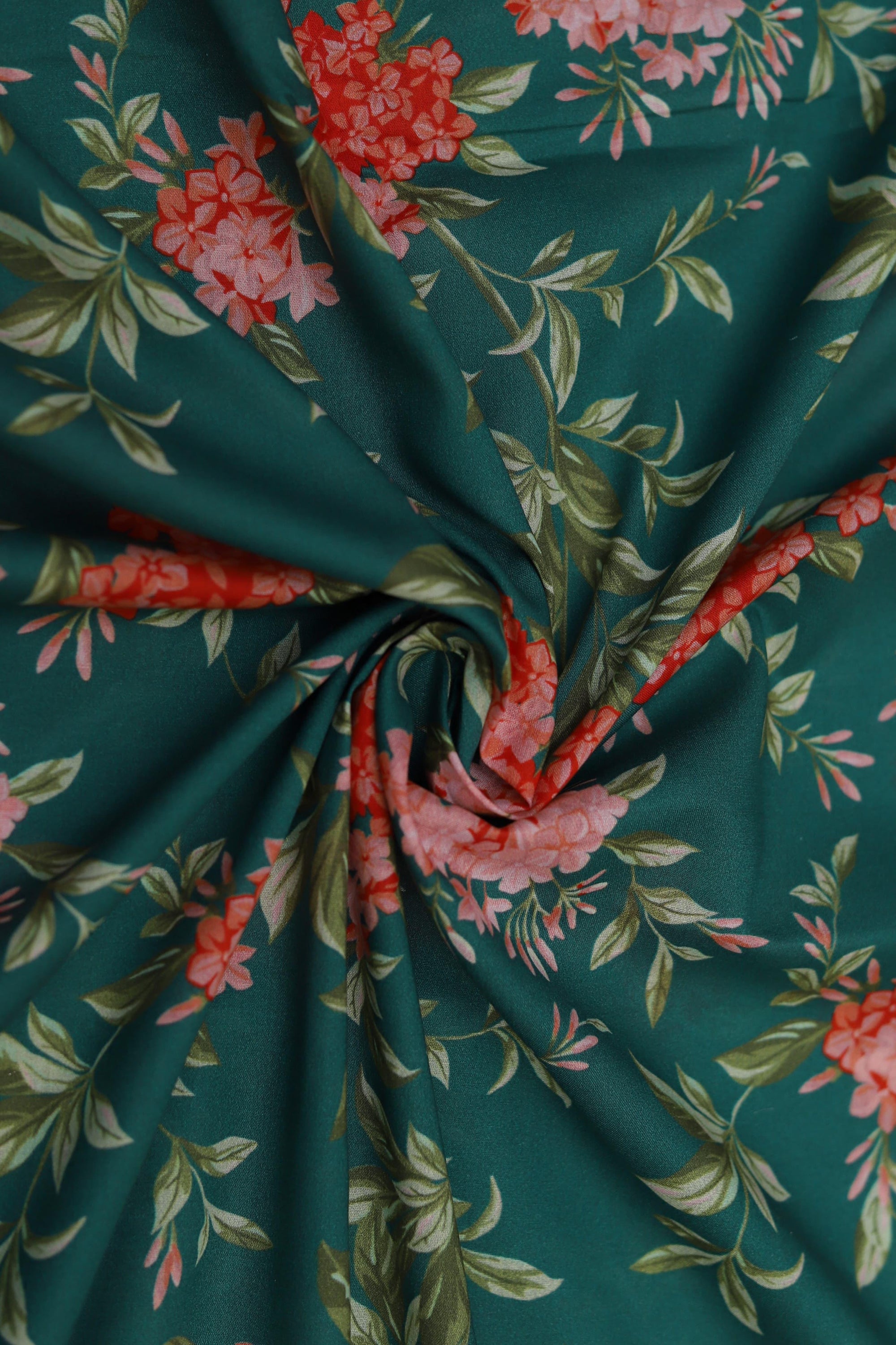 SUMMER COLLECTION 2026  LAWN Fabric 3Pc  Code 5017