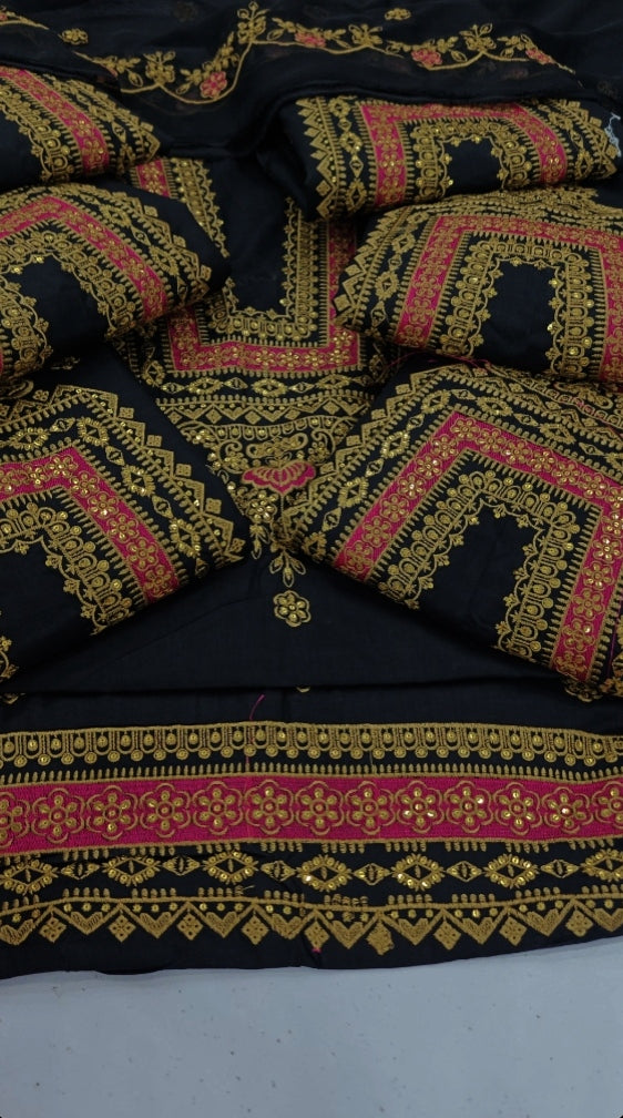 Sobia Nazir 3 pcs article  Stuff lawn